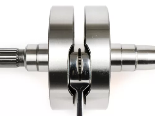 Kormánytengely BGM Evolution 2, hosszú löket 55mm, 110mm lengőkar, D=90mm orcák Piaggio Hexagon, TPH, Skipper, TPH, Gilera Runner, Aprilia SR, Italjet Dragster 125-180cc 2T számára