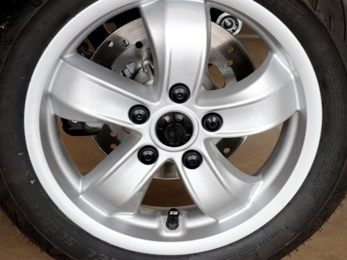 Fedőkupak készlet kerékanya / felni Ř=35mm Moto Nostra CNC, fekete matt Vespa ET2, ET4, GT, GTL, GTS, GTV, LX, LXV, S, Gilera Fuoco, Piaggio Fly, Hexagon, Liberty, MP3, Sfera RST, Zip FR, Zip II, Zip SP