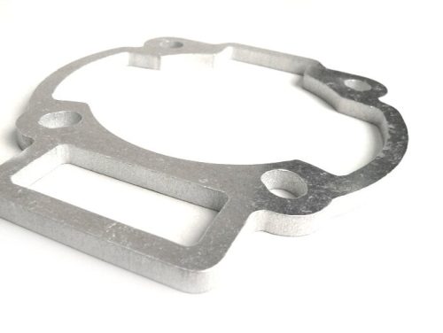 Távtartó hengeralap BGM Original Piaggio 125-180cc 2 ütem Gilera Runner FX/FXR 125-180, Italjet Dragster 125-180, Piaggio SKR125, SKR150, TPH125, Skipper125, Skipper150, Hexagon LX/LXT 125-180 5mm