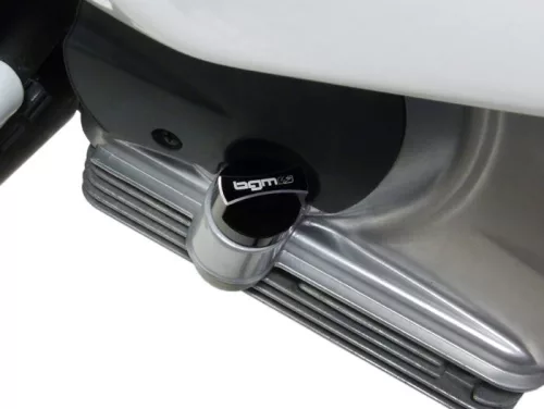 Készlet-olajbetöltő csavarok mérőpálcával BGM PRO, motorolaj + sebességváltó olaj Piaggio Leader/Quasar Vespa ET4, LX, LXV, S, GT, GTS, GTV, GTL 125-300cc fekete eloxált.