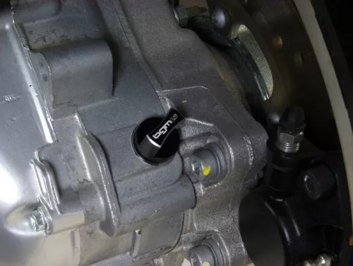 Olajbetöltő dugó mérőpálcával BGM PRO, sebességváltó olaj Piaggio Leader/Quasar/HPE Vespa ET4, LX, LXV, S, GT, GTS, GTV, GTL 125-300cc fekete eloxálva