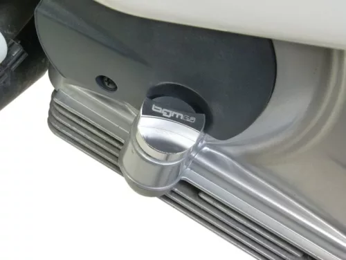 Olajbetöltő dugó mérőpálcával BGM PRO, motorolaj Piaggio Leader/Quasar Vespa ET4, LX, LXV, S, GT, GTS, GTV, GTL 125-300cc ezüst eloxálva