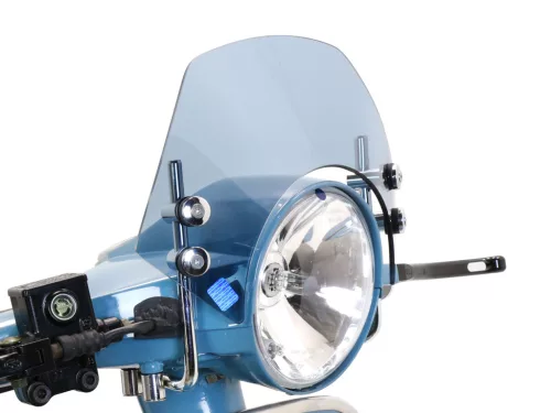 Szélvédő krómozott konzolokkal Moto Nostra w=340mm, h=105mm Vespa PX80, PX125, PX150, PX200, LML 125/150 Star/Stella szürke színre színezve