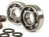 Csapágykészlet olajtömítés készlet a forgattyús tengelyhez BGM Original Vespa V50, PV125, ET3, PK50S, PK80S, PK125S 1x 6303 + 1x 6204, O-gyűrűkkel együtt.