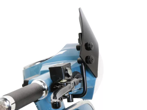 Szélvédő fekete tartóval Moto Nostra w=340mm, h=105mm Vespa PX80, PX125, PX150, PX200, LML 125/150 Star/Stella fekete színű