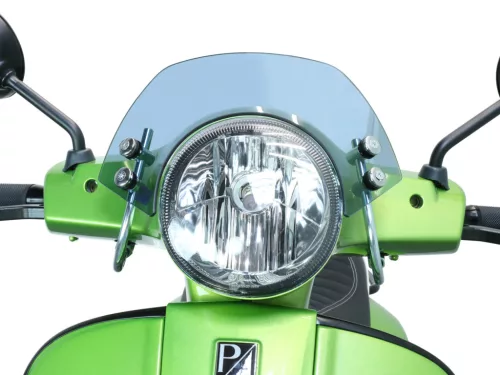 Szélvédő krómozott konzolokkal Moto Nostra w=340mm, h=105mm Vespa GT, GTL, GTS, GTS Super 125-300ccm szürke színezett üveggel