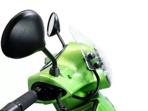 Szélvédő fekete konzolokkal Moto Nostra w=340mm, h=105mm Vespa GT, GTL, GTS, GTS Super 125-300cc átlátszó üveggel