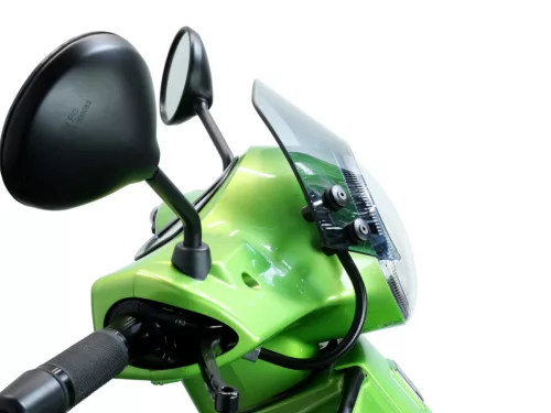 Szélvédő fekete konzolokkal Moto Nostra w=340mm, h=105mm Vespa GT, GTL, GTS, GTS, GTS Super 125-300cc átlátszó szürke