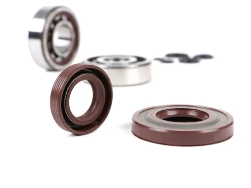 Csapágykészlet olajtömítés készlet a forgattyús tengelyhez BGM Original Vespa V50, PV125, ET3, PK50S, PK80S, PK125S 1x 6303 + 1x NU204