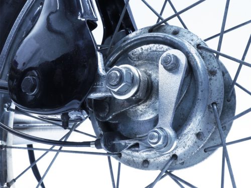 Fékkar elöl BGM PRO Piaggio Bravo, Boxer, Ciao, Si meghosszabbított változat a nagyobb fékerőhöz, küllős felnivel ellátott járművekhez.