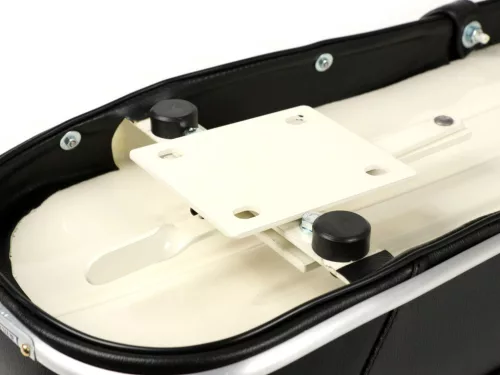 Ülés BGM PRO Pegasus alumínium díszítéssel és pajzzsal Lambretta LI, LI S, SX, TV, DL, GP fekete