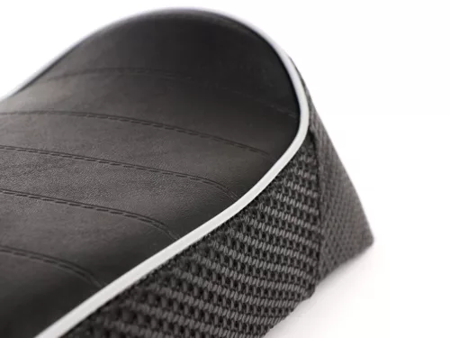 Ülés BGM PRO, Fastback Lambretta Lui 50 C/CL, Lui 75 S/SL, Vega, Cometa dombornyomott szárnyakkal