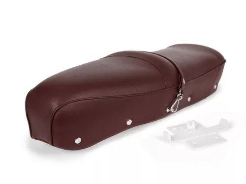 Ülés BGM PRO Pegasus pajzzsal és szegecsekkel Lambretta LI, LI S, SX, TV, DL, GP barna