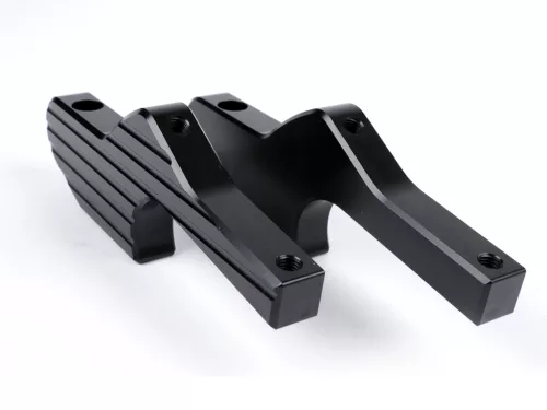 Lábtámasz-adapter pilótaüléshez Moto Nostra CNC, fényes fekete Vespa GT, GTL, GTS, GTV 125-300