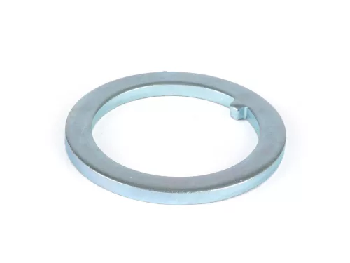 BGM eredeti 30,2x40,0x2,5 mm-es alátét, orr alátétként használatos.