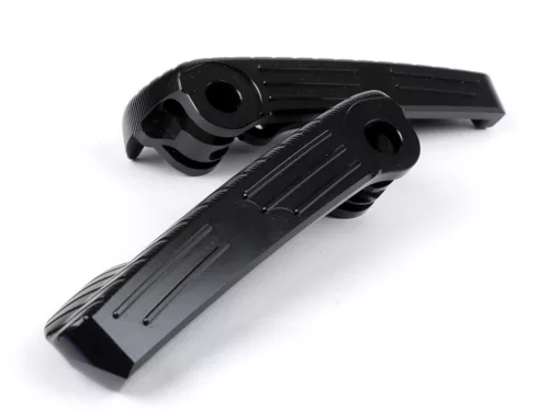 Moto Nostra CNC lábtartó szett, fekete, fényes Vespa GT, GTL, GTS 125-300, GTV