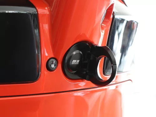 Csomagtartó kampó Moto Nostra CNC, piros Vespa GT, GTS, GTV, GTL, GTL, S 50-300ccm