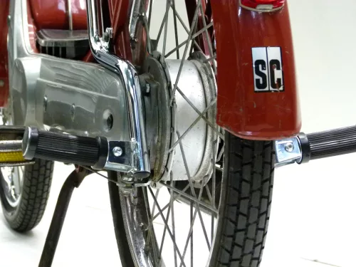 Lábtartók hátul Moto Nostra Piaggio Ciao krómozott