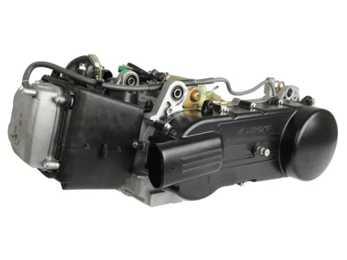 Motor komplett hosszú blokk - hátsó dobfék, 835mm hajtószíj - GY6 125/150cc 152/157QMI/QMJ