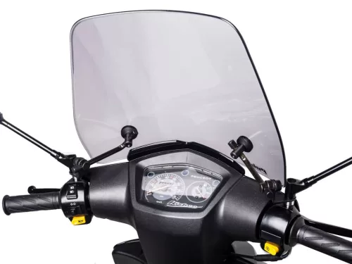 Robogó szélvédő Puig Trafic füst - Peugeot Kisbee