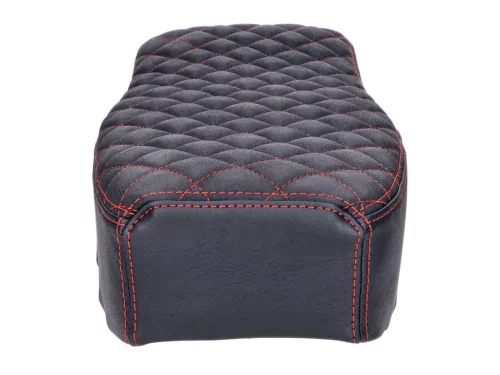 Üléshuzat Schmitt Raute steppelt, fekete / piros Simson S50, S51, S70 számára